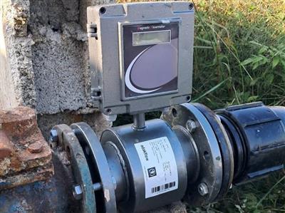 نصب ۲۰ کنتور آلتراسونیک بر چاه‌های آب شرب گیلان آغاز شد