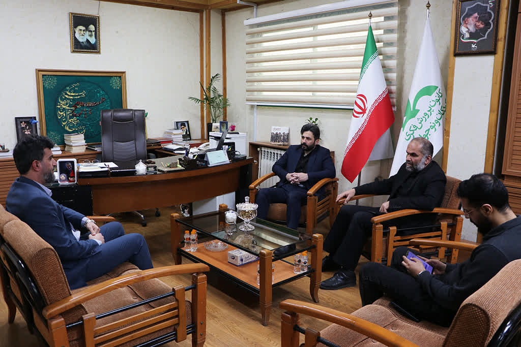 نوسازی مراکز فرهنگی رشت و خمام در اولویت است