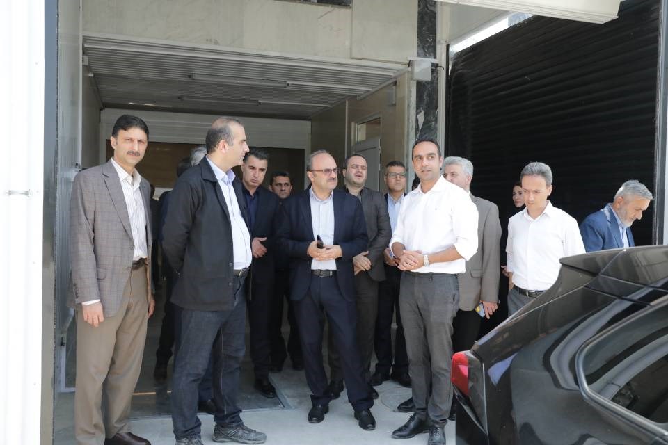 شتاب‌بخشی به توسعه زیرساخت‌های گمركی و رفع موانع واحدهای صنعتی