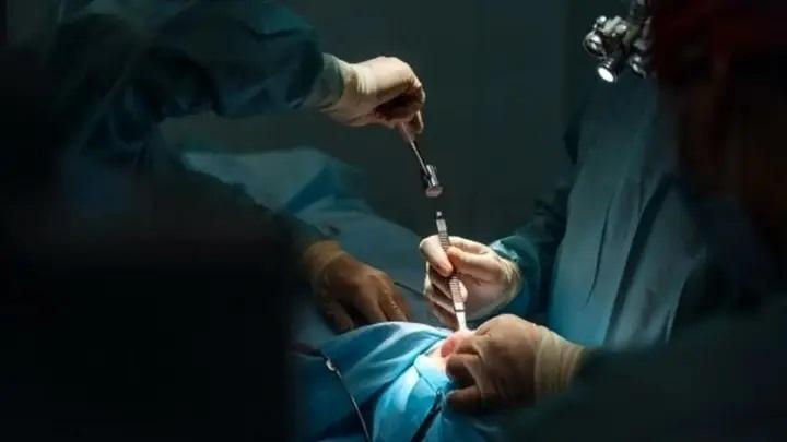 مرگ زن جوان هنگام جراحی بینی در یک کلینیک معروف