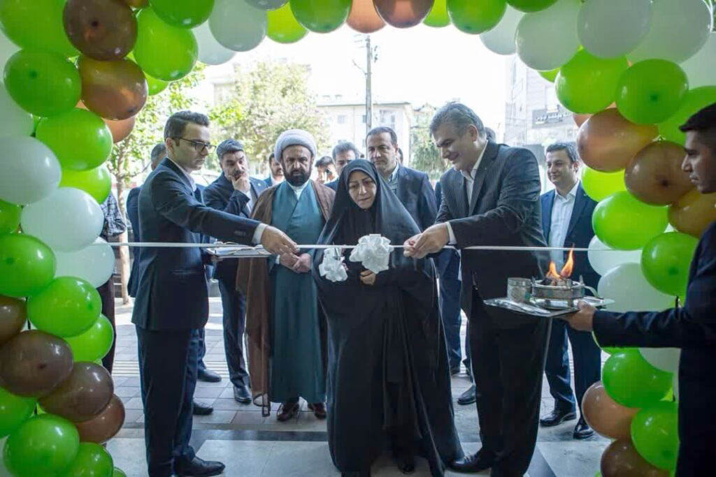 افتتاح ساختمان جدید شعبه معلم بانک قرض‌الحسنه مهر ایران در رشت + تصاویر