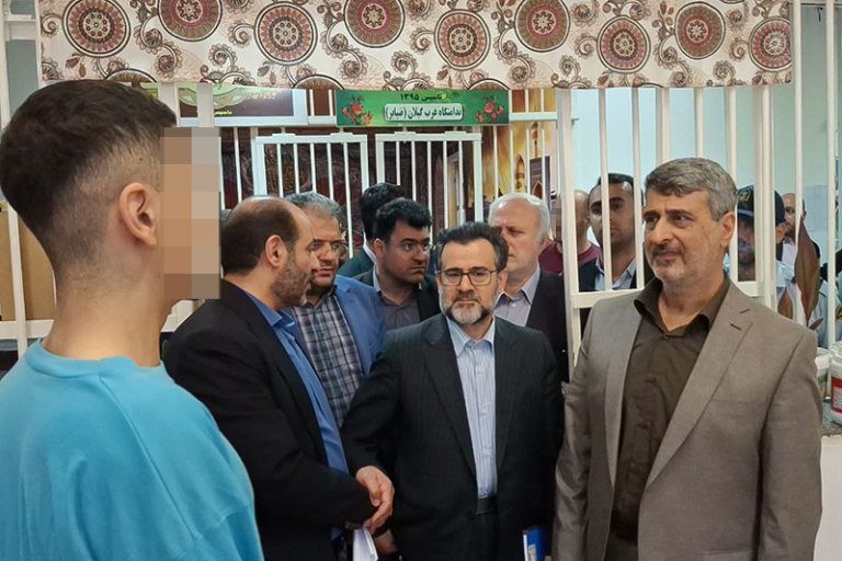 افتتاح فاز نخست کارگاه پالت‌سازی در محل قدیم زندان شهرستان صومعه‌سرا