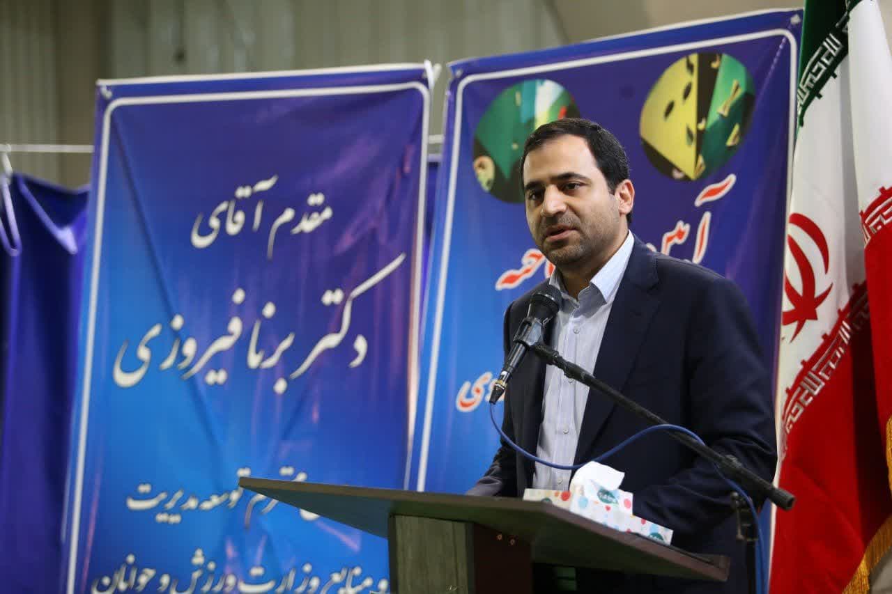 گیلانی ها الگوی قهرمان پروری هستند