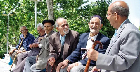 جمعیت سالمندان تا ۱۴۲۲ از جوانان جلو می‌زند