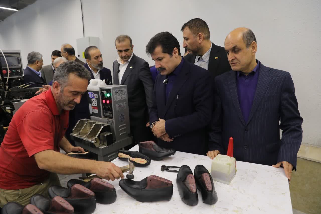 افتتاح و آغاز عملیات اجرایی 46 طرح سرمایه گذاری و زیرساختی در منطقه آزاد انزلی