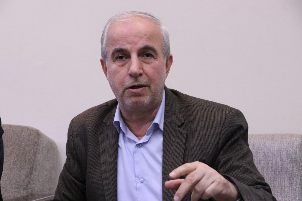 
	بودجه ۱۴۰۱ ،حدود ۴۰۰ هزار میلیارد تومان کسری دارد

