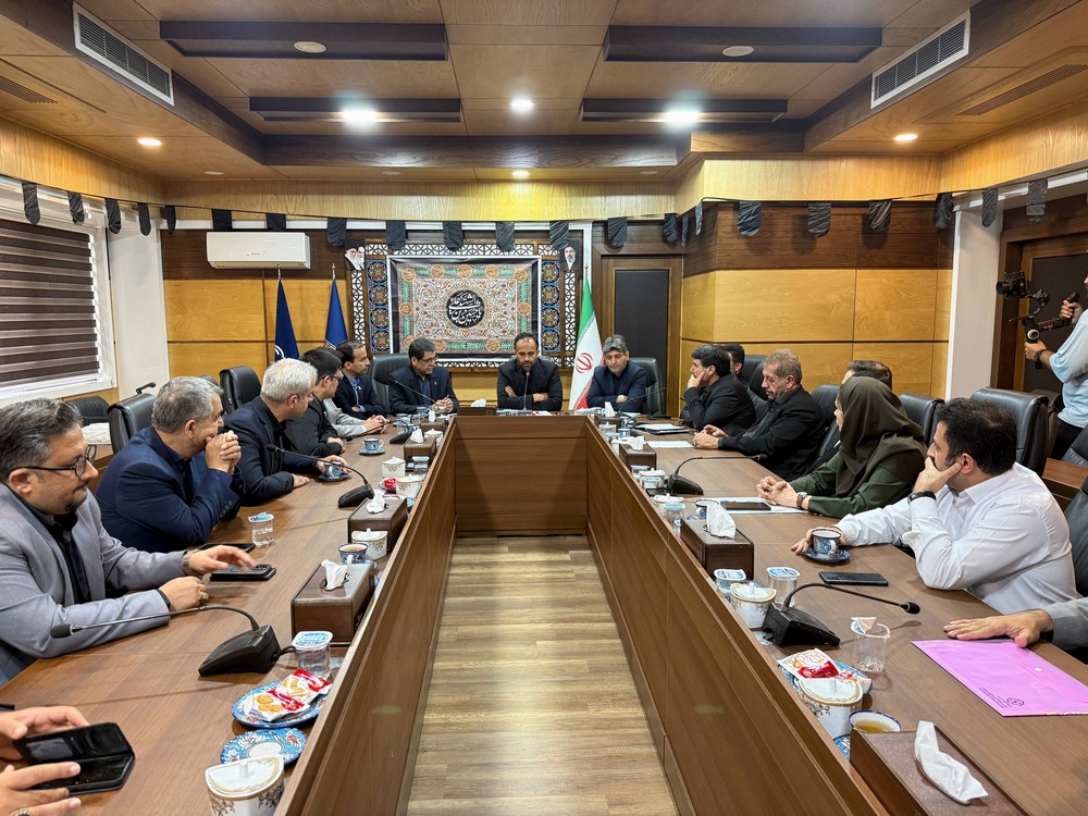 تالاب عینک وارد فاز جدید گردشگری شد؛ رستوران شناور و کشتی تفریحی در راه رشت